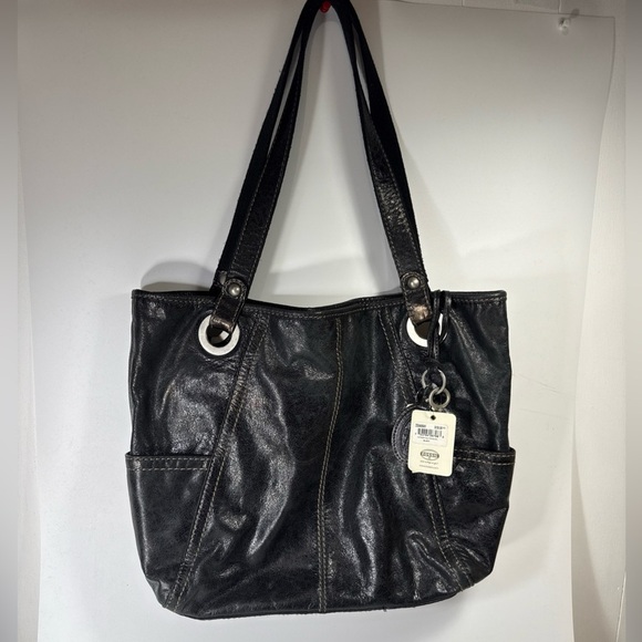 Fossil Handbags - Fossil Black Leather Tote shoulder bag